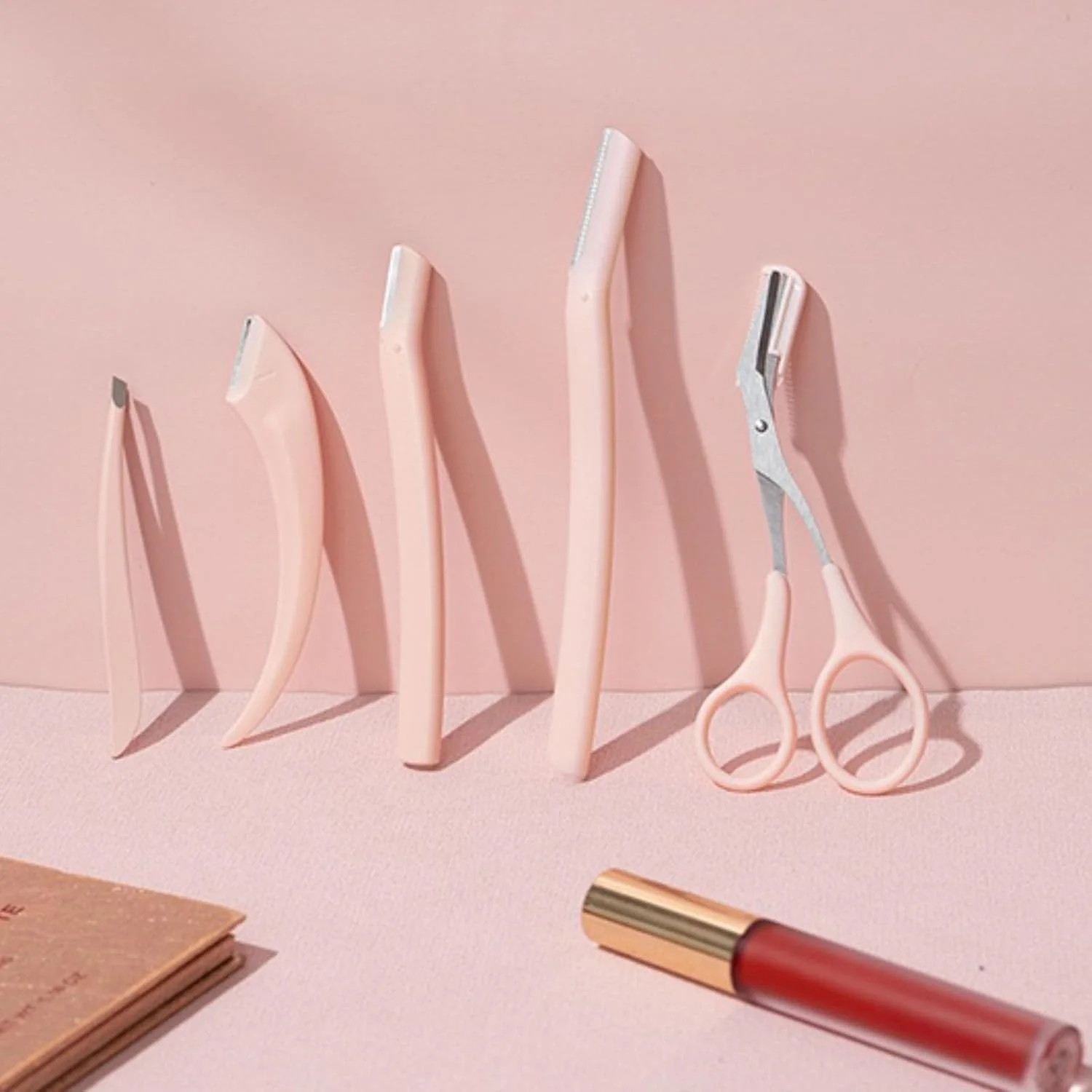 قیچی ابرو 5 در 1 Sumlache با شانه، ست قیچی ابرو حرفه ای و دقیق با شانه، تیغ ابرو کوچک برای زنان و مردان، قیچی اصلاح ابرو، کیت آرایش ابرو، ابزار زیبایی برای رفع موهای زائد قیچی ابرو 5 در 1 Sumlache با شانه، ست قیچی ابرو حرفه ای و دقیق با شانه، تیغ ابرو کوچک برای زنان و مردان، قیچی اصلاح ابرو، کیت آرایش ابرو، ابزار زیبایی برای رفع موهای زائد