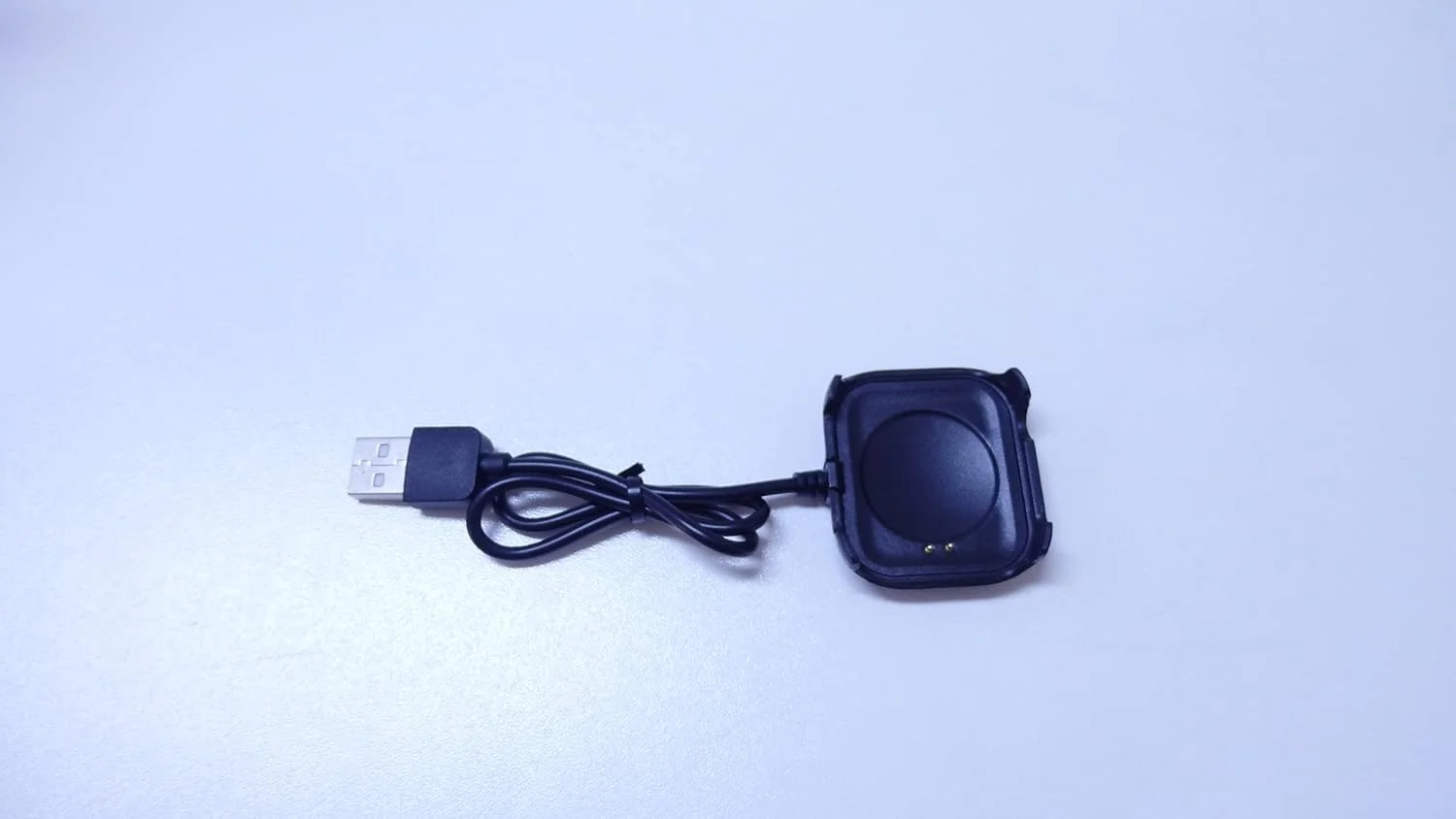 کابل شارژر yiqungo برای ساعت هوشمند HW22، شارژر USB 2 پین، مشکی، 100% نو کابل شارژر yiqungo برای ساعت هوشمند HW22، شارژر USB 2 پین، مشکی، 100% نو