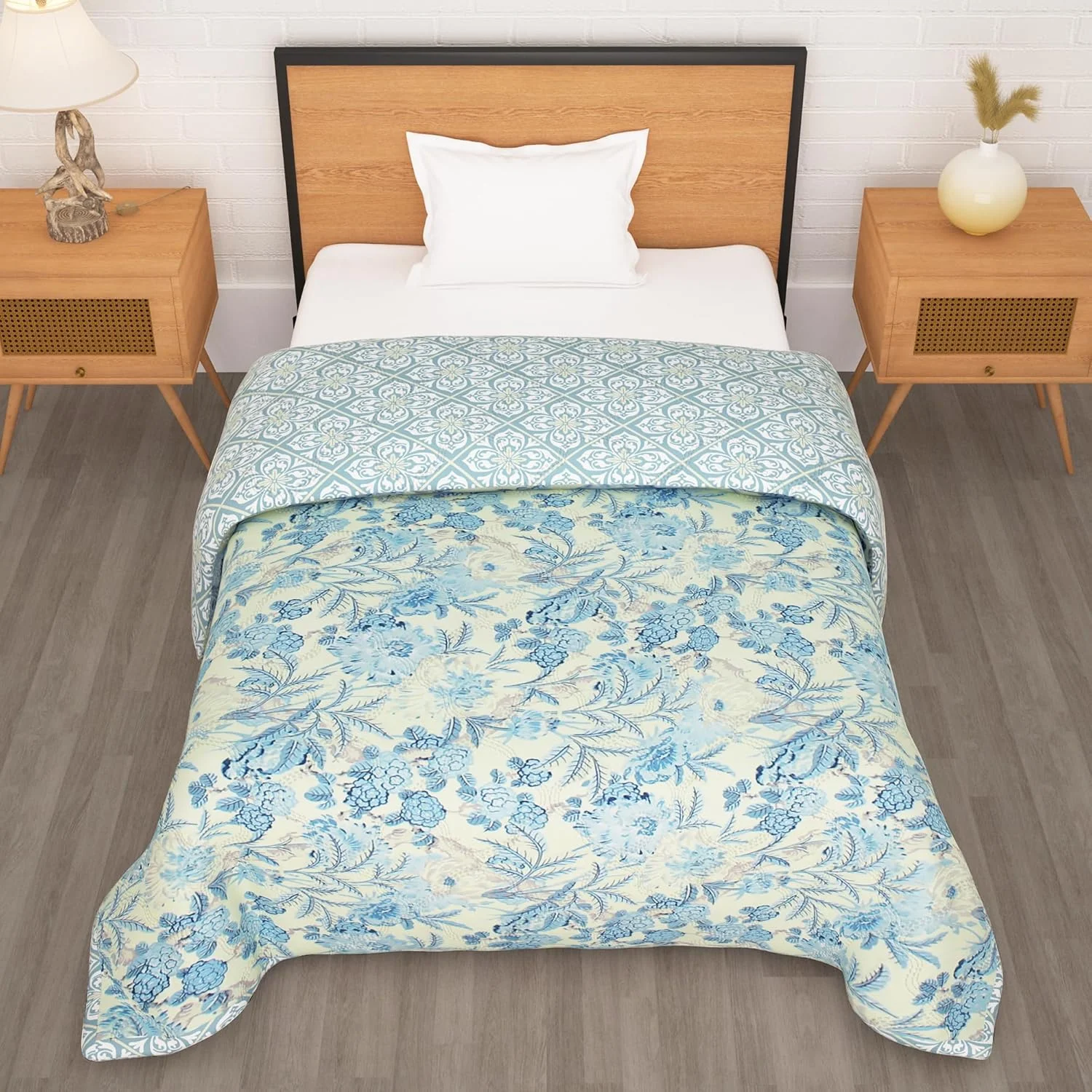 لحاف یک نفره Story@Home | 180GSM | 150 X 225 سانتی متر | پتوی میکروفایبر یک نفره | دو رویه | لحاف | لحاف یک نفره | پتوی کرم و آبی | طرح گلدار