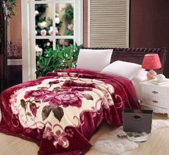 پتوی لوکس دو نفره OMAJA HOME مناسب زمستان های سنگین، پارچه مینک فوق العاده نرم، سبک، بسته 1 عددی رنگ #11، چند رنگ