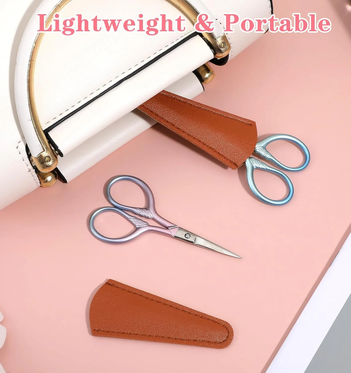 قیچی های تیز کوچک، 2 عدد قیچی ابرو، قیچی مینی 9 سانتی متری با 2 جلد چرمی برای اصلاح موهای صورت، ابروها، ریش، بینی، سبیل (گرادیان صورتی آبی) مخصوص بانوان قیچی های تیز کوچک، 2 عدد قیچی ابرو، قیچی مینی 9 سانتی متری با 2 جلد چرمی برای اصلاح موهای صورت، ابروها، ریش، بینی، سبیل (گرادیان صورتی آبی) مخصوص بانوان