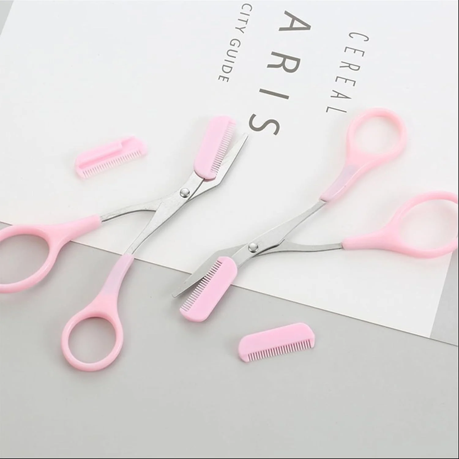 قیچی ابرو با شانه، قیچی استیل ضد زنگ، قیچی آرایشی ایمن ابرو قیچی ابرو با شانه، قیچی استیل ضد زنگ، قیچی آرایشی ایمن ابرو