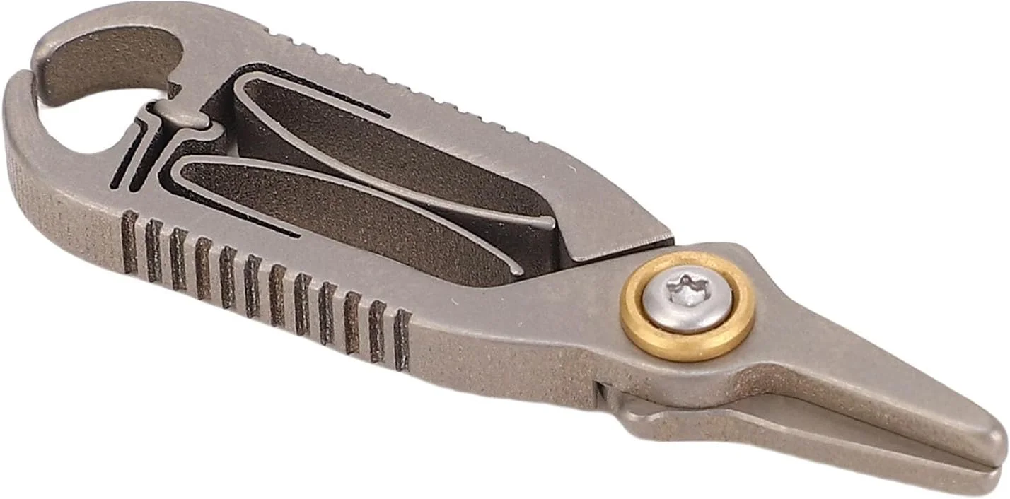 قیچی موی بینی Domary، ابزار پیرایش بادوام با نوک گرد آلیاژ تیتانیوم، قابل حمل برای آقایان و بانوان قیچی موی بینی Domary، ابزار پیرایش بادوام با نوک گرد آلیاژ تیتانیوم، قابل حمل برای آقایان و بانوان