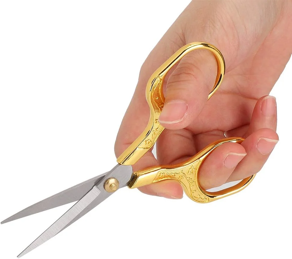 قیچی خیاطی قدیمی Tnfeeon، قیچی گلدوزی برای خیاطی، گلدوزی، کارهای هنری خانگی، استفاده روزمره (طلایی) قیچی خیاطی قدیمی Tnfeeon، قیچی گلدوزی برای خیاطی، گلدوزی، کارهای هنری خانگی، استفاده روزمره (طلایی)