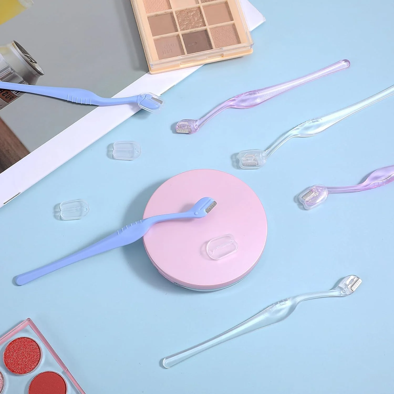 تیغ ابرو 6 عددی، تیغ ابرو مینی، تیغ صورت 13 سانتی متری برای زنان، تیغ های مینی با درپوش ایمنی برای مراقبت از صورت و آرایش (چند رنگ) تیغ ابرو 6 عددی، تیغ ابرو مینی، تیغ صورت 13 سانتی متری برای زنان، تیغ های مینی با درپوش ایمنی برای مراقبت از صورت و آرایش (چند رنگ)