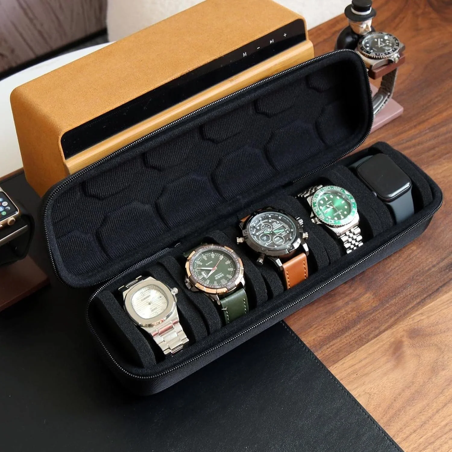 جعبه ساعت 2 عددی، جعبه سازمان دهنده 5 خانه ساعت برای مردان، جعبه جواهرات مسافرتی قابل حمل مناسب برای انواع ساعت های مچی و ساعت های هوشمند تا 55 میلی متر جعبه ساعت 2 عددی، جعبه سازمان دهنده 5 خانه ساعت برای مردان، جعبه جواهرات مسافرتی قابل حمل مناسب برای انواع ساعت های مچی و ساعت های هوشمند تا 55 میلی متر