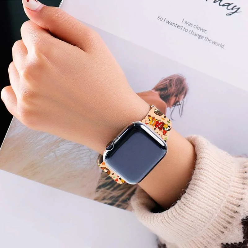 بند ساعت هوشمند جایگزین BACDOILQ با طرح های هالووین، کریسمس و روز شکرگزاری، سازگار با ساعت های 38mm 40mm 41mm 42mm 44mm 45mm، بند سیلیکونی برای سری های 8/7/6/5/4/3/2/1/SE