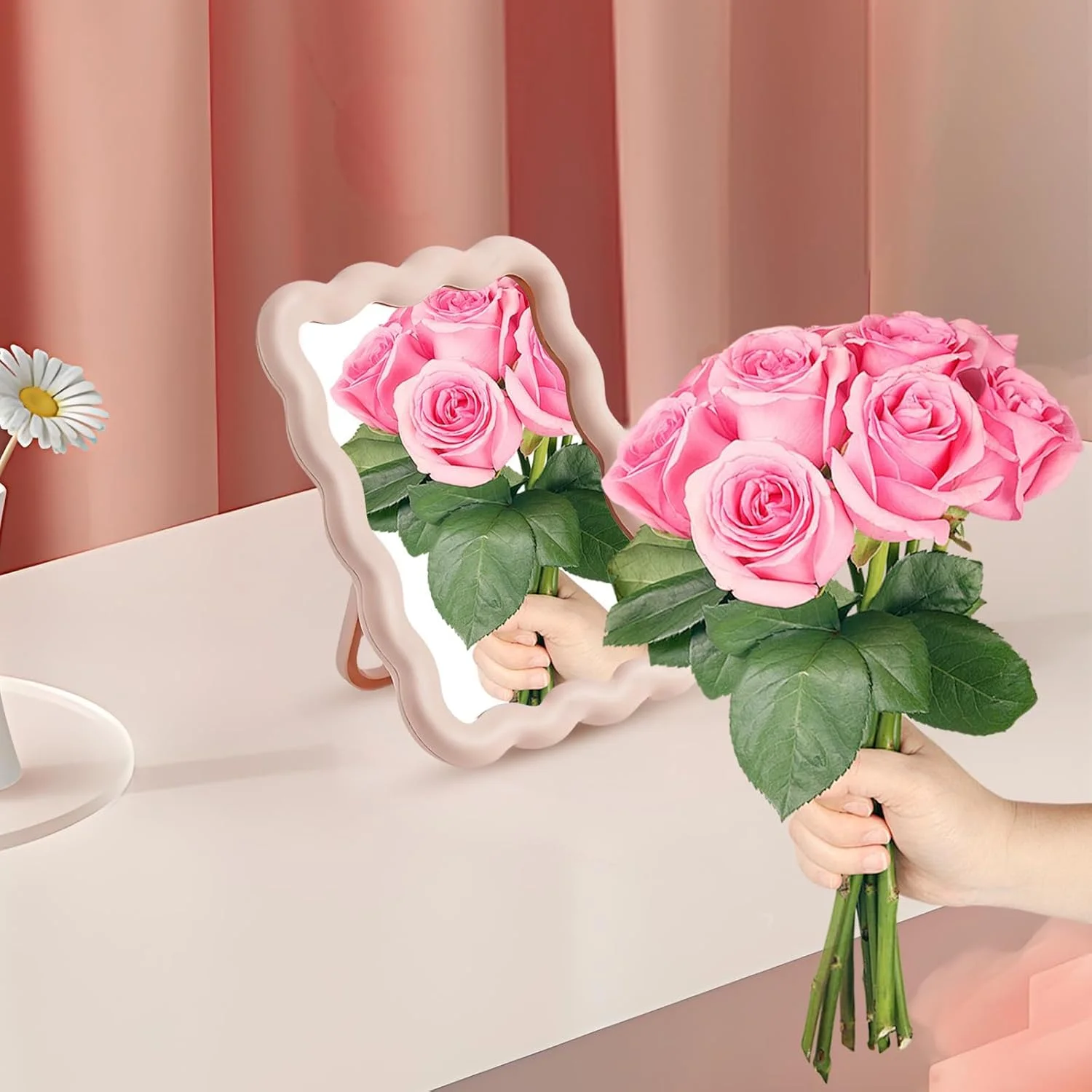 آینه آرایشی رومیزی تزووق طرح موجی، لوازم جانبی میز صورتی آینه تاشو قابل حمل برای میز، آینه مسافرتی برای زنان، قابل آویزان کردن و ایستاده (صورتی) آینه آرایشی رومیزی تزووق طرح موجی، لوازم جانبی میز صورتی آینه تاشو قابل حمل برای میز، آینه مسافرتی برای زنان، قابل آویزان کردن و ایستاده (صورتی)