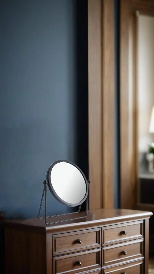 آینه آرایشی فلزی طرح قدیمی Sweet Seven - آینه رومیزی گرد یک طرفه برای میز آرایش، میز توالت و میز کار - 16.5 سانتی متر، مشکی آینه آرایشی فلزی طرح قدیمی Sweet Seven - آینه رومیزی گرد یک طرفه برای میز آرایش، میز توالت و میز کار - 16.5 سانتی متر، مشکی