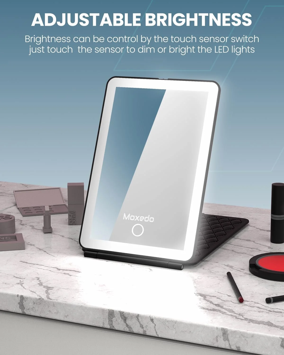 آینه آرایشی قابل حمل Moxedo، جمع و جور، فوق العاده باریک، رومیزی، تاشو، دارای صفحه لمسی با 3 حالت نور و تنظیم نور پیوسته آینه آرایشی قابل حمل Moxedo، جمع و جور، فوق العاده باریک، رومیزی، تاشو، دارای صفحه لمسی با 3 حالت نور و تنظیم نور پیوسته