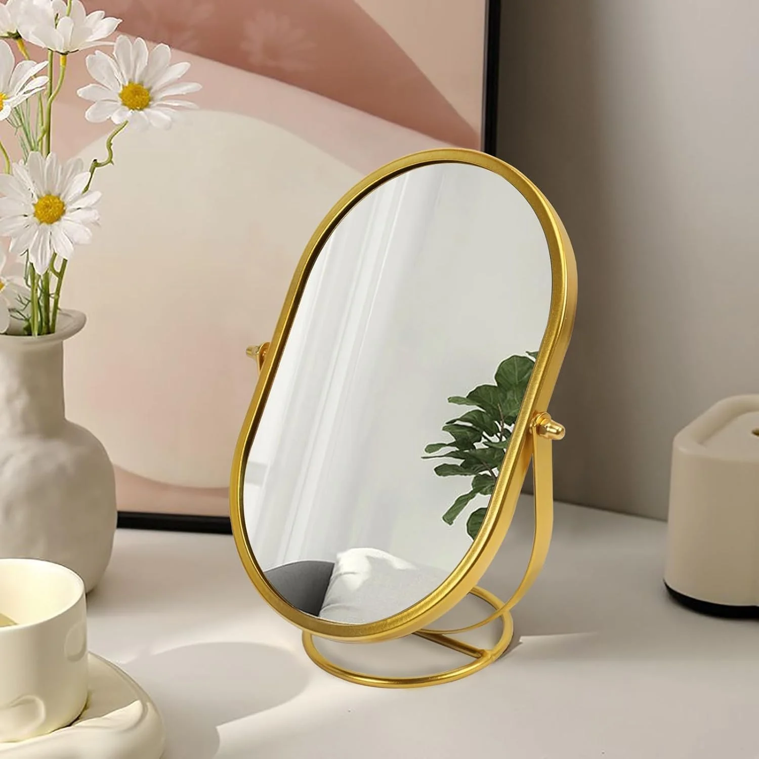 آینه آرایشی بیضی طلایی BIGTHREE، آینه رومیزی قابل تنظیم 360 درجه با پایه فلزی، دکوراسیون لوکس منزل، مناسب اتاق نشیمن، اتاق خواب، حمام و میز آرایش (24x18 سانتی متر) آینه آرایشی بیضی طلایی BIGTHREE، آینه رومیزی قابل تنظیم 360 درجه با پایه فلزی، دکوراسیون لوکس منزل، مناسب اتاق نشیمن، اتاق خواب، حمام و میز آرایش (24x18 سانتی متر)