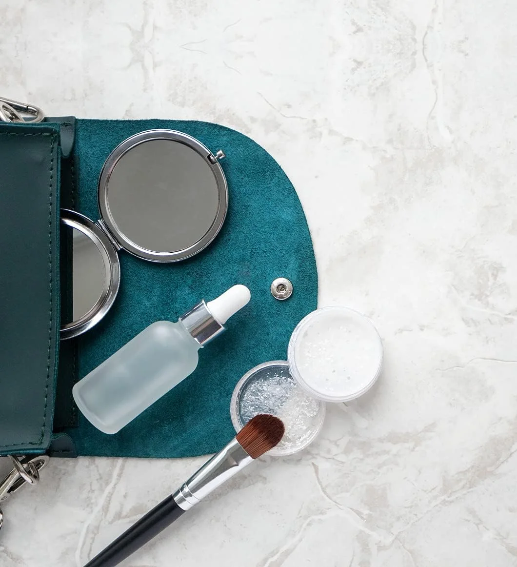 آینه آرایشی کوچک جیبی WHING با حکاکی عبارت "تمام خاطراتت پشت سرت" - هدیه ای برای زنان، دوستان، خواهر، مادر، همکاران، مناسبت های کریسمس، تولد، فارغ التحصیلی و خداحافظی آینه آرایشی کوچک جیبی WHING با حکاکی عبارت "تمام خاطراتت پشت سرت" - هدیه ای برای زنان، دوستان، خواهر، مادر، همکاران، مناسبت های کریسمس، تولد، فارغ التحصیلی و خداحافظی