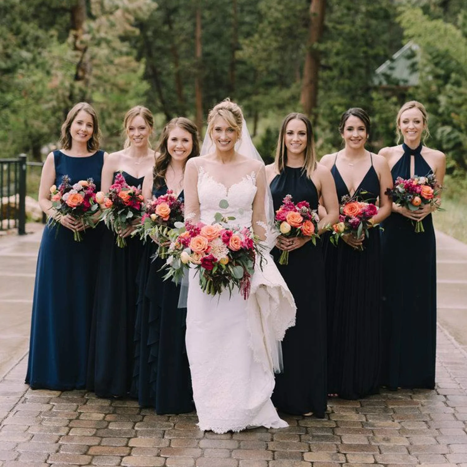 مجموعه 7 عددی آینه آرایشی جیبی SFHMTL شامل 1 آینه عروس، 1 آینه ساقدوش عروس، 1 آینه بانوی افتخار و 4 آینه ساقدوش عروس، هدیه پیشنهاد ساقدوش عروس (شامپاینی) مجموعه 7 عددی آینه آرایشی جیبی SFHMTL شامل 1 آینه عروس، 1 آینه ساقدوش عروس، 1 آینه بانوی افتخار و 4 آینه ساقدوش عروس، هدیه پیشنهاد ساقدوش عروس (شامپاینی)