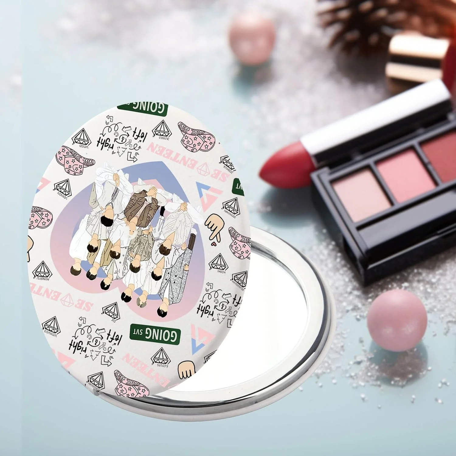 آینه جیبی 17 قسمتی SEIRAA K-Pop، هدیه ای برای طرفداران Kpop 17، لوازم جانبی Seventeen Kpop 17، آینه آرایشی جمع و جور (Going)