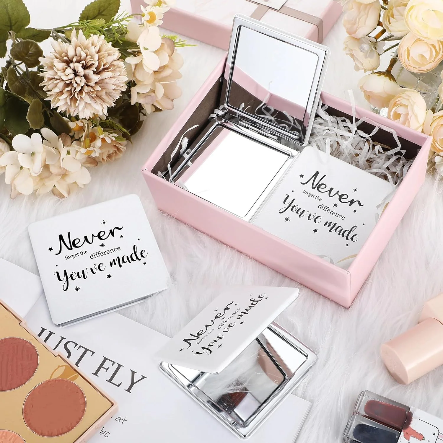 آینه آرایشی کوچک Qunclay، بسته 12 عددی، هدیه قدردانی از کارمندان، آینه جیبی سفید برای زنان، مناسب برای معلمان، دانش آموزان و داوطلبان آینه آرایشی کوچک Qunclay، بسته 12 عددی، هدیه قدردانی از کارمندان، آینه جیبی سفید برای زنان، مناسب برای معلمان، دانش آموزان و داوطلبان