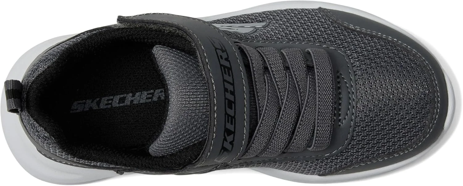 کفش دخترانه اسکیچرز مدل DYNAMATIC