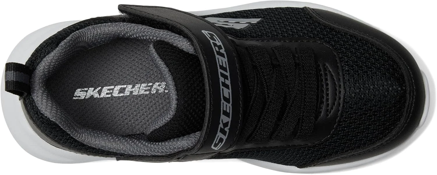 کفش پسرانه اسکیچرز مدل Dynamatic