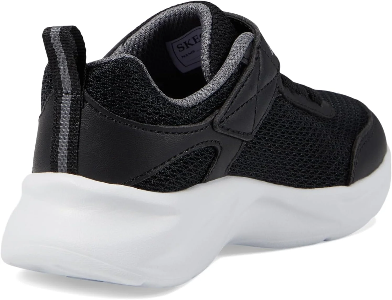 کفش بچگانه اسکیچرز مدل DYNAMATIC مشکی، سایز 27 اروپا کفش بچگانه اسکیچرز مدل DYNAMATIC مشکی، سایز 27 اروپا