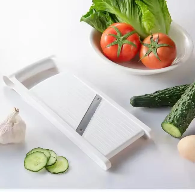 اسلایسر چندکاره 6 در 1 برای سبزیجات و میوه ها - اسلایسر قابل تنظیم چند منظوره با تیغه های استیل ضد زنگ، رنده، رشته کن و برش موجی - ابزار آماده سازی غذا در آشپزخانه با دسته ایمنی اسلایسر چندکاره 6 در 1 برای سبزیجات و میوه ها - اسلایسر قابل تنظیم چند منظوره با تیغه های استیل ضد زنگ، رنده، رشته کن و برش موجی - ابزار آماده سازی غذا در آشپزخانه با دسته ایمنی