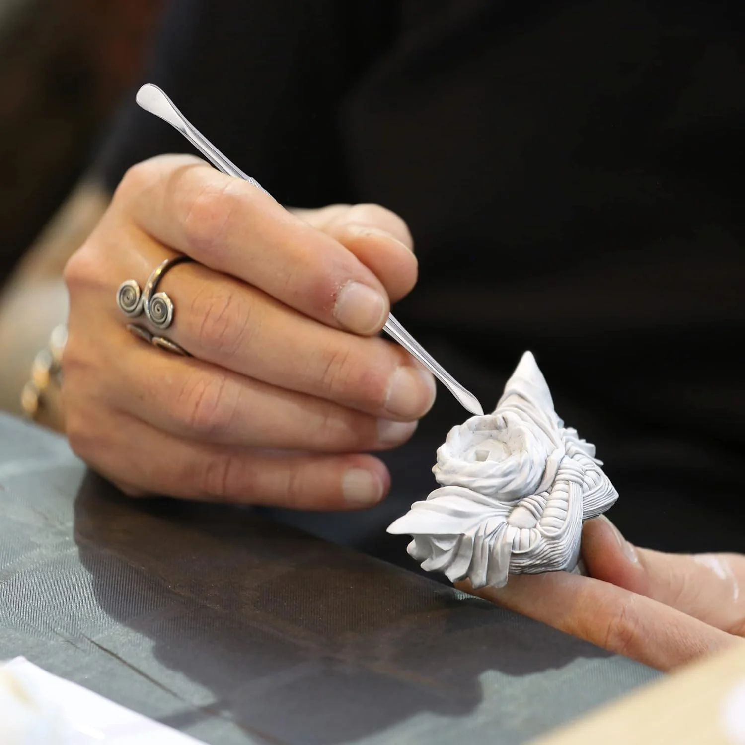 ست ابزار مدل سازی خاک رس استیل ضد زنگ، ابزار حکاکی خاک رس سفالی، ابزار حکاکی موم دو طرفه، مجسمه سازی برای جزئیات مجسمه سازی، ست ابزار مدل سازی حکاکی سفال با جعبه نقره ای