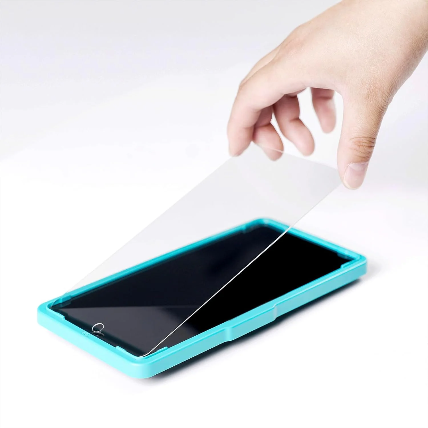 محافظ صفحه نمایش شیشه ای آی بی ویند برای ناتینگ فون (3a) پرو 5G سایز 6.77 اینچ، بسته 2 عددی، سختی 9H، همراه با 1 عدد محافظ لنز دوربین، نصب آسان، مقاوم در برابر ضربه، ضد خرد شدن، شفافیت HD