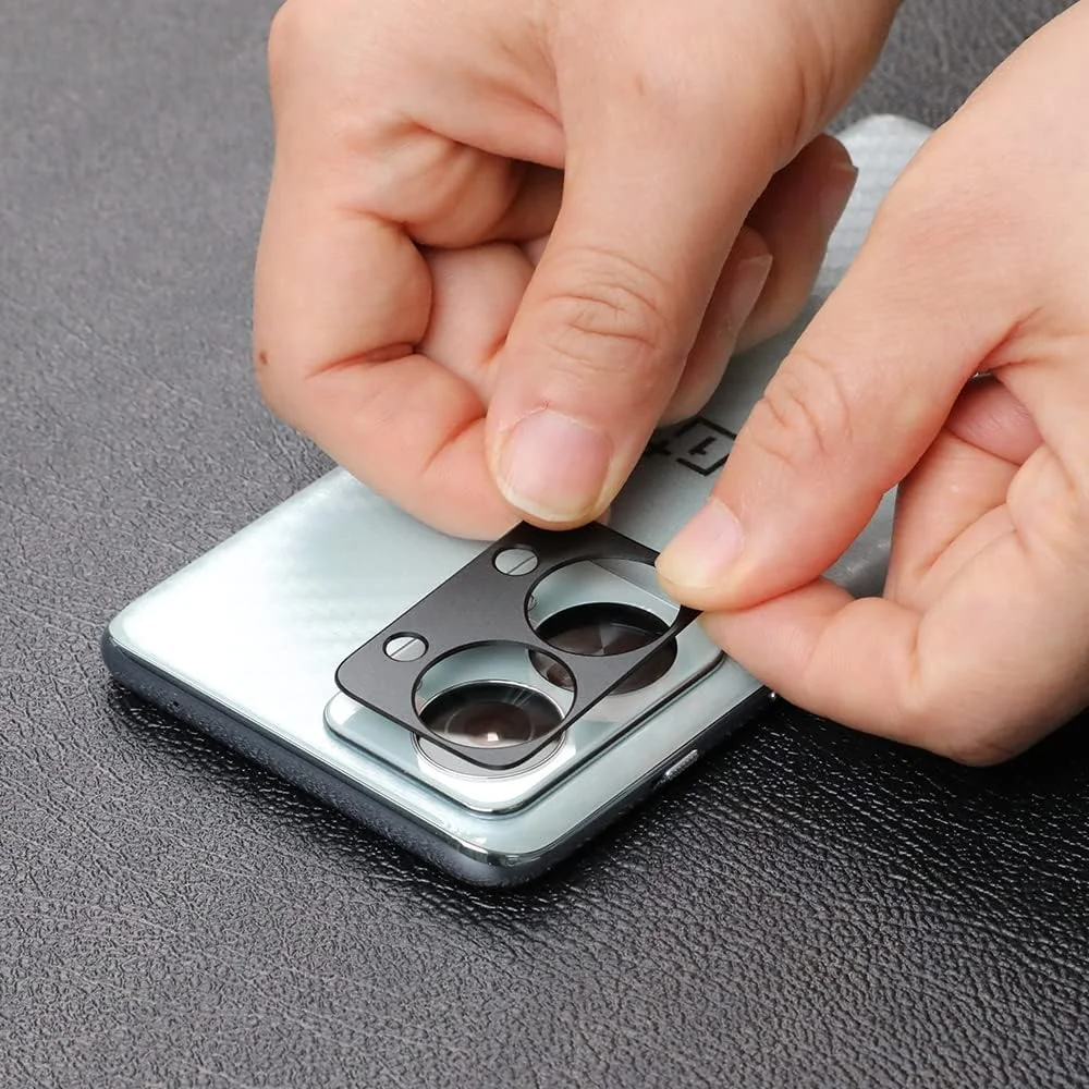 محافظ صفحه نمایش Ibywind برای OnePlus Nord 2T 5G (6.43 اینچ)، شامل 2 عدد شیشه حرارت دیده، 1 عدد محافظ لنز دوربین، 1 عدد فیلم فیبر کربنی پشتی [حسگر اثر انگشت، نصب آسان]