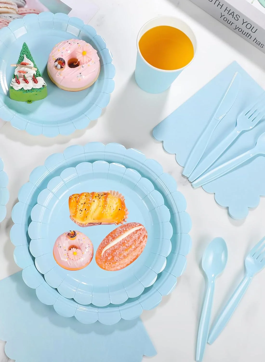 مجموعه ظروف یکبار مصرف مهمانی URbazaar شامل 200 تکه، مناسب برای 25 مهمان، شامل بشقاب های کنگره دار، دستمال سفره، فنجان، نی، قاشق پلاستیکی، چنگال و چاقو برای مهمانی، عروسی، تولد (آبی آسمانی) مجموعه ظروف یکبار مصرف مهمانی URbazaar شامل 200 تکه، مناسب برای 25 مهمان، شامل بشقاب های کنگره دار، دستمال سفره، فنجان، نی، قاشق پلاستیکی، چنگال و چاقو برای مهمانی، عروسی، تولد (آبی آسمانی)