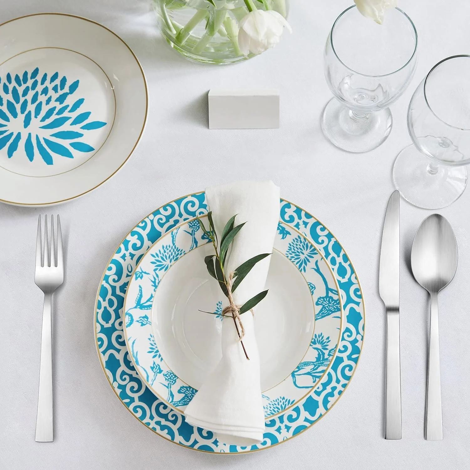 ست کارد و چنگال 8 تکه مسافرتی McMola برای 1 نفر، ظروف استیل ضد زنگ با کیف قابل حمل، ست نقره ای شامل چاقو، چنگال، قاشق، نی و چاپستیک قابل استفاده مجدد، نقره ای مات ست کارد و چنگال 8 تکه مسافرتی McMola برای 1 نفر، ظروف استیل ضد زنگ با کیف قابل حمل، ست نقره ای شامل چاقو، چنگال، قاشق، نی و چاپستیک قابل استفاده مجدد، نقره ای مات