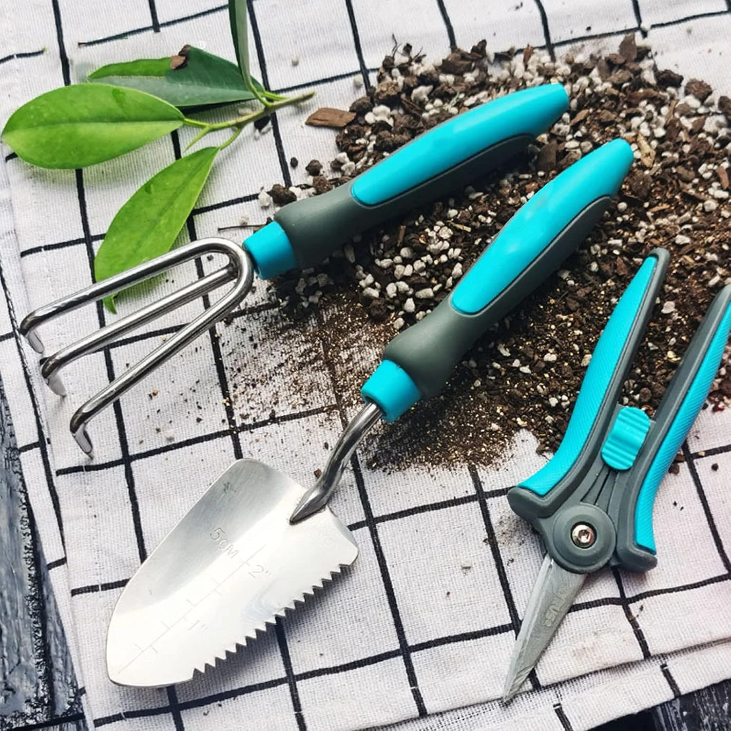 مجموعه ابزار باغبانی 3 تکه SXPC شامل بیلچه کاشت، قیچی هرس، چنگک، بیل و ابزار انتقال نشا برای گلدان های کوچک