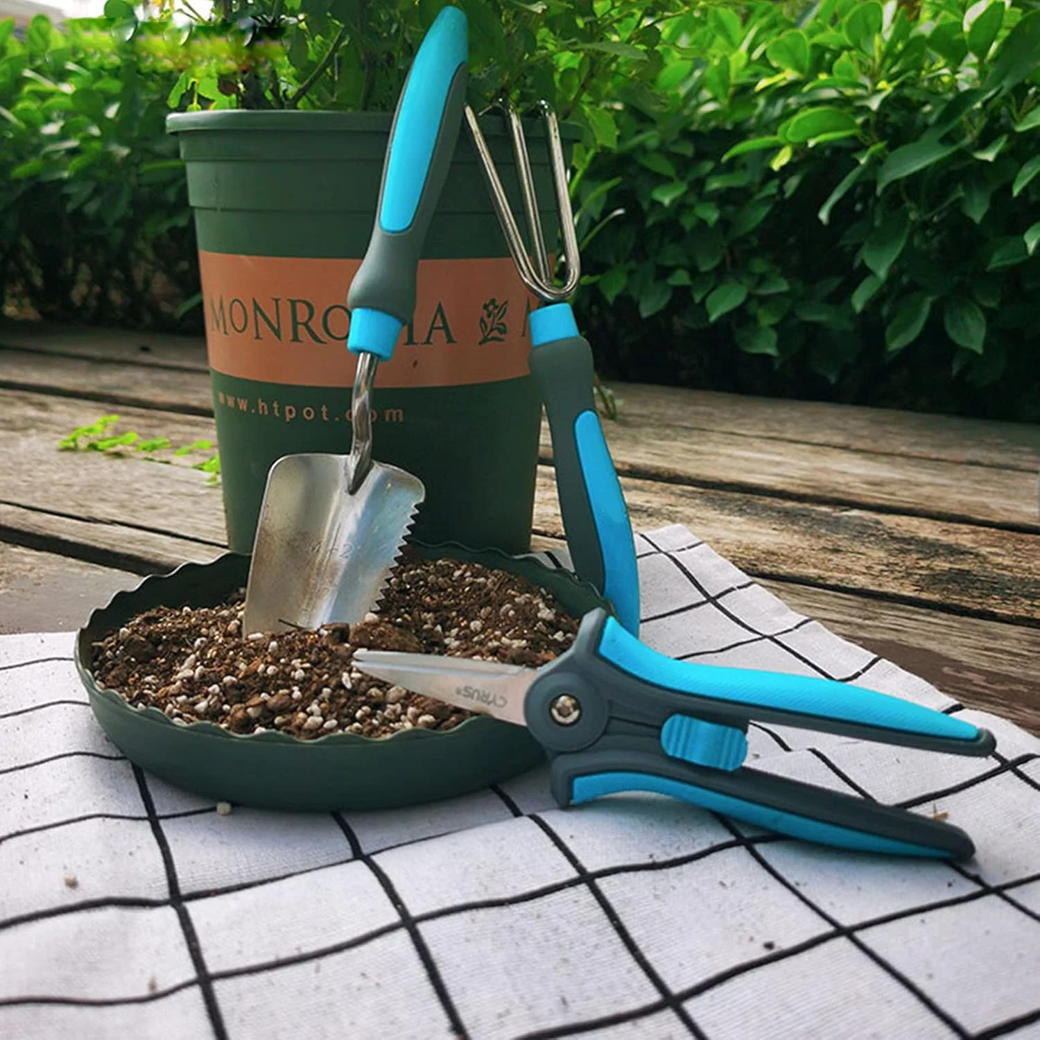 مجموعه ابزار باغبانی 3 تکه SXPC شامل بیلچه کاشت، قیچی هرس، چنگک، بیل و ابزار انتقال نشا برای گلدان های کوچک