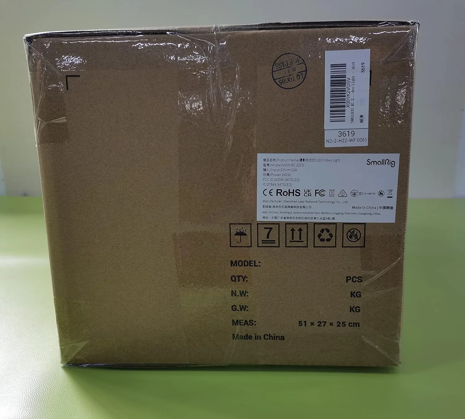 نور ویدئویی ال ای دی اسمال ریگ RC 220D 220W، نورافکن با پشتیبانی از 98700 لوکس در فاصله 1 متری، نورپردازی مداوم 5600K با CRI 95+ و TLCI 96+، با مانت بوئنز و کنترل از طریق اپلیکیشن - 3619 نور ویدئویی ال ای دی اسمال ریگ RC 220D 220W، نورافکن با پشتیبانی از 98700 لوکس در فاصله 1 متری، نورپردازی مداوم 5600K با CRI 95+ و TLCI 96+، با مانت بوئنز و کنترل از طریق اپلیکیشن - 3619