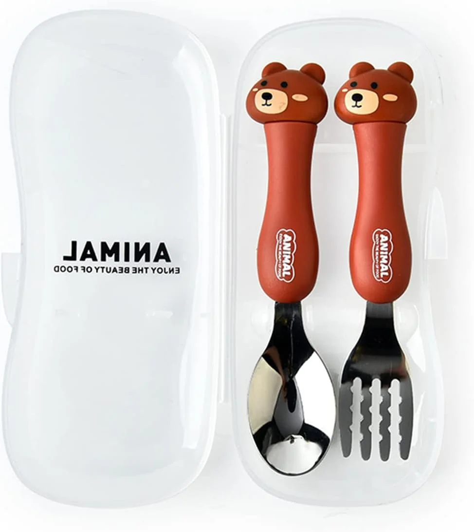 ست قاشق و چنگال کودکانه کارتونی IBAMA، طرح حیوانات بامزه، استیل ضد زنگ، مناسب دانش آموزان، دو تکه، خلاقانه، به همراه جعبه مسافرتی قابل حمل، مناسب دختران، پسران و کودکان - خرس قهوه ای ست قاشق و چنگال کودکانه کارتونی IBAMA، طرح حیوانات بامزه، استیل ضد زنگ، مناسب دانش آموزان، دو تکه، خلاقانه، به همراه جعبه مسافرتی قابل حمل، مناسب دختران، پسران و کودکان - خرس قهوه ای