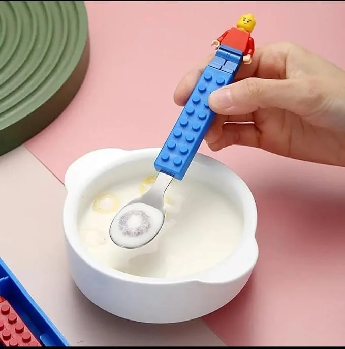 ست کارد و چنگال و قاشق استیل کودکانه جی اند جا طرح بلوک ساختمانی، ست ناهارخوری تعاملی با فیگور، 3 تکه ست کارد و چنگال و قاشق استیل کودکانه جی اند جا طرح بلوک ساختمانی، ست ناهارخوری تعاملی با فیگور، 3 تکه