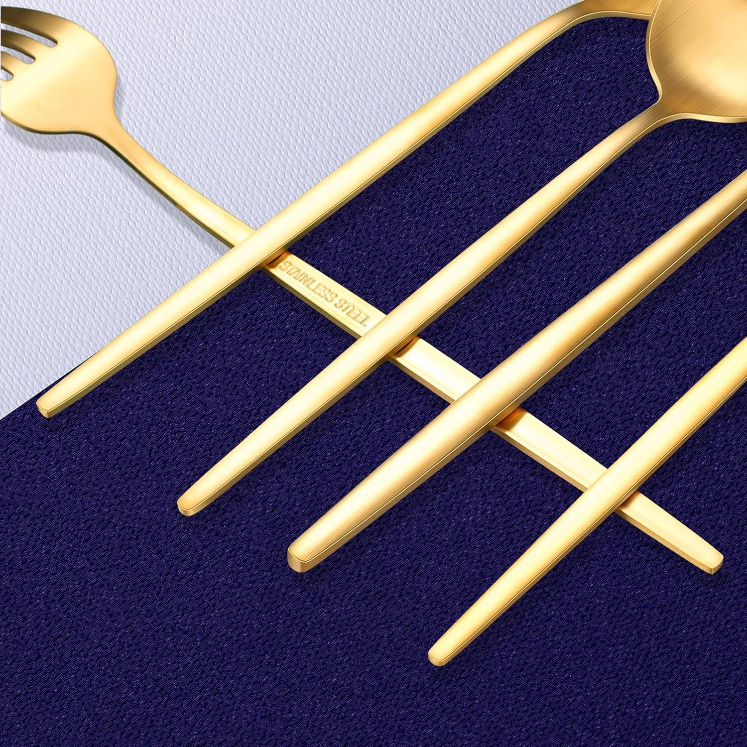 ست کارد و چنگال طلایی مات FDTY، مناسب برای 4 نفر، ست قاشق و چنگال استیل ضد زنگ، ست لوازم آشپزخانه شامل قاشق، چنگال و چاقو، پرداخت ساتن ست کارد و چنگال طلایی مات FDTY، مناسب برای 4 نفر، ست قاشق و چنگال استیل ضد زنگ، ست لوازم آشپزخانه شامل قاشق، چنگال و چاقو، پرداخت ساتن