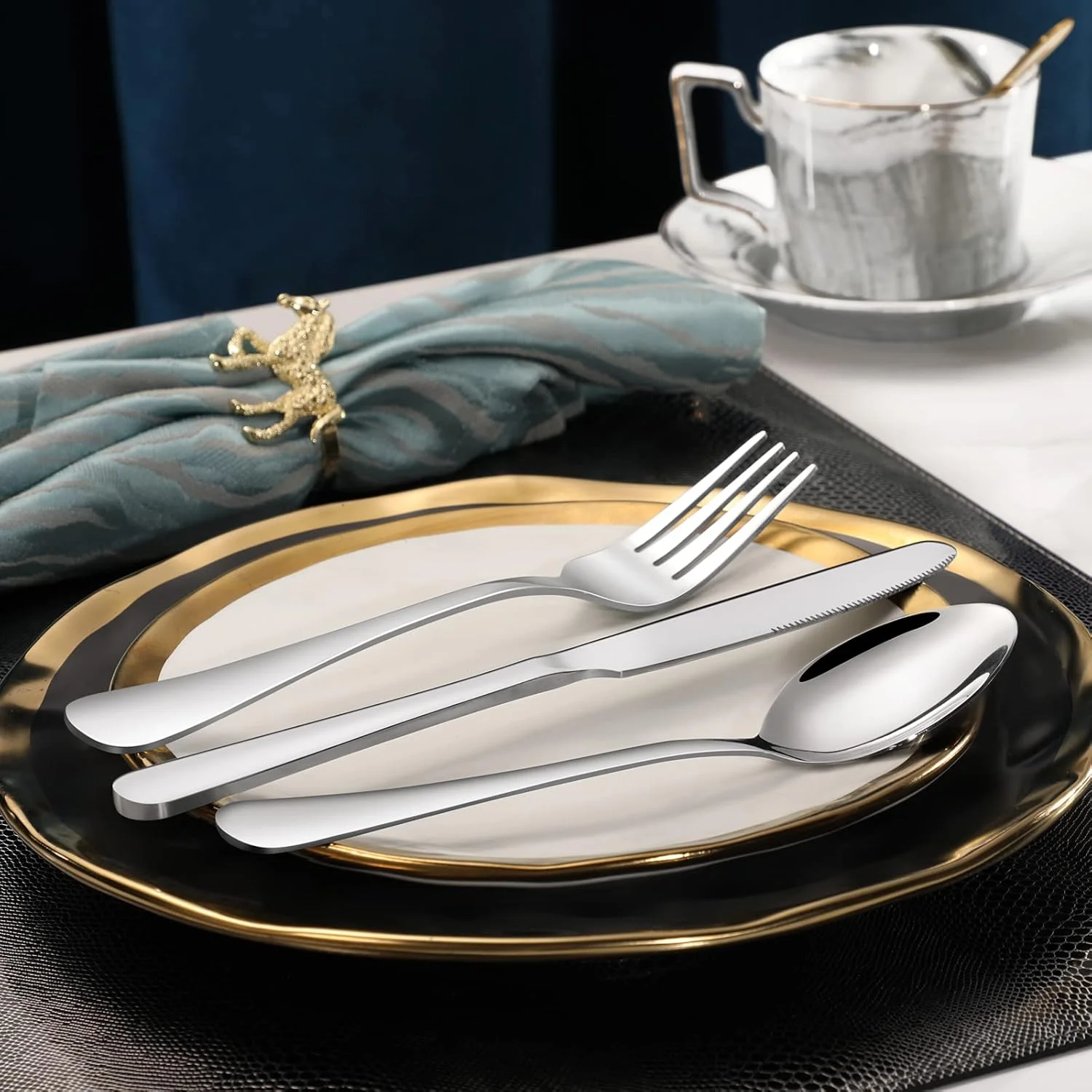 ست قاشق و چنگال 24 پارچه Hiware، ست کارد و چنگال استیل ضد زنگ مناسب مواد غذایی برای خانه، آشپزخانه و رستوران، پرداخت آینه ای، قابل شستشو در ماشین ظرفشویی