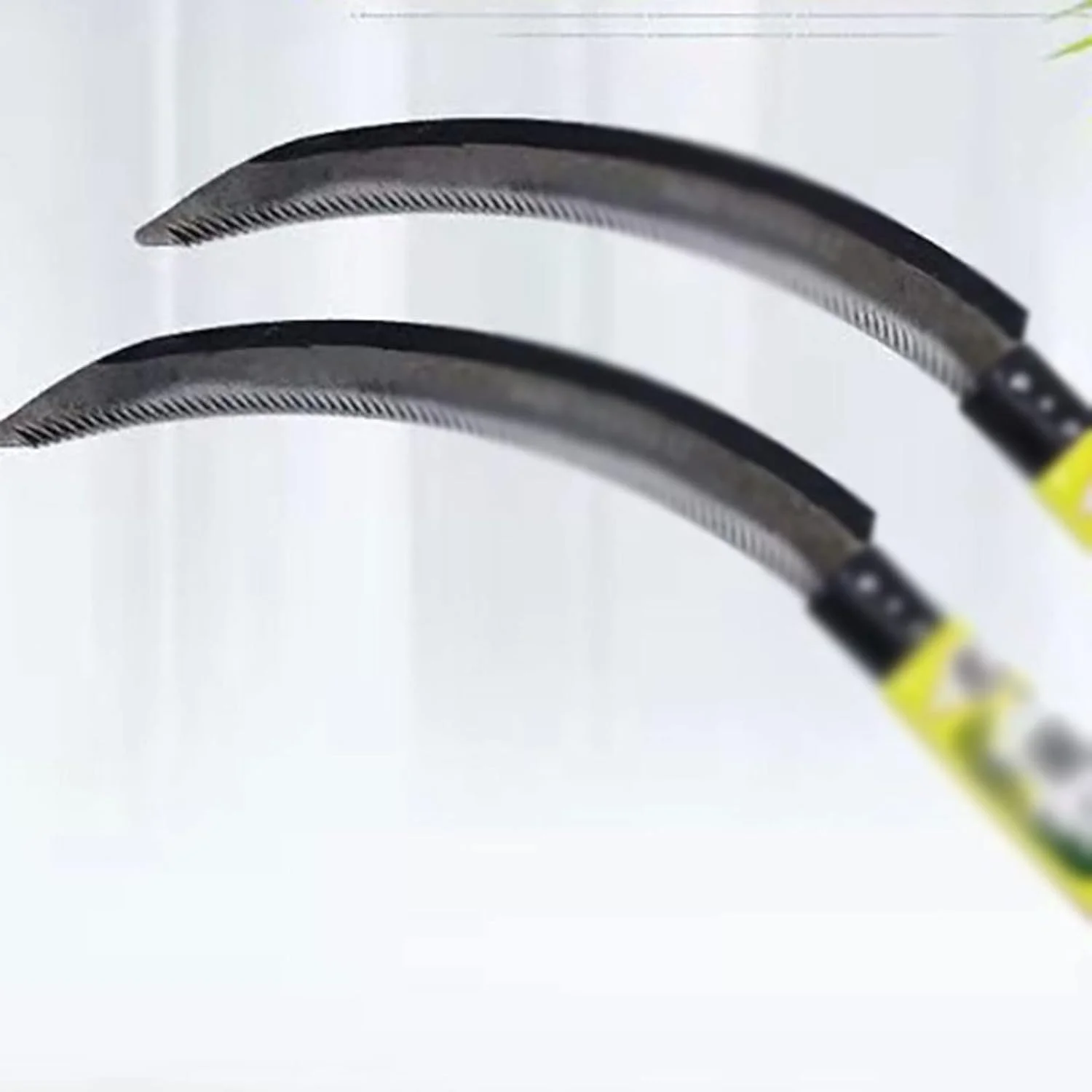 SONAXO Sickle Handle Stainless Steel Sickle Serrated Mesh All-steel, Curved Handle Sickle Agricultural Tool SONAXO Sickle Handle Stainless Steel Sickle Serrated Mesh All-steel, Curved Handle Sickle Agricultural Tool