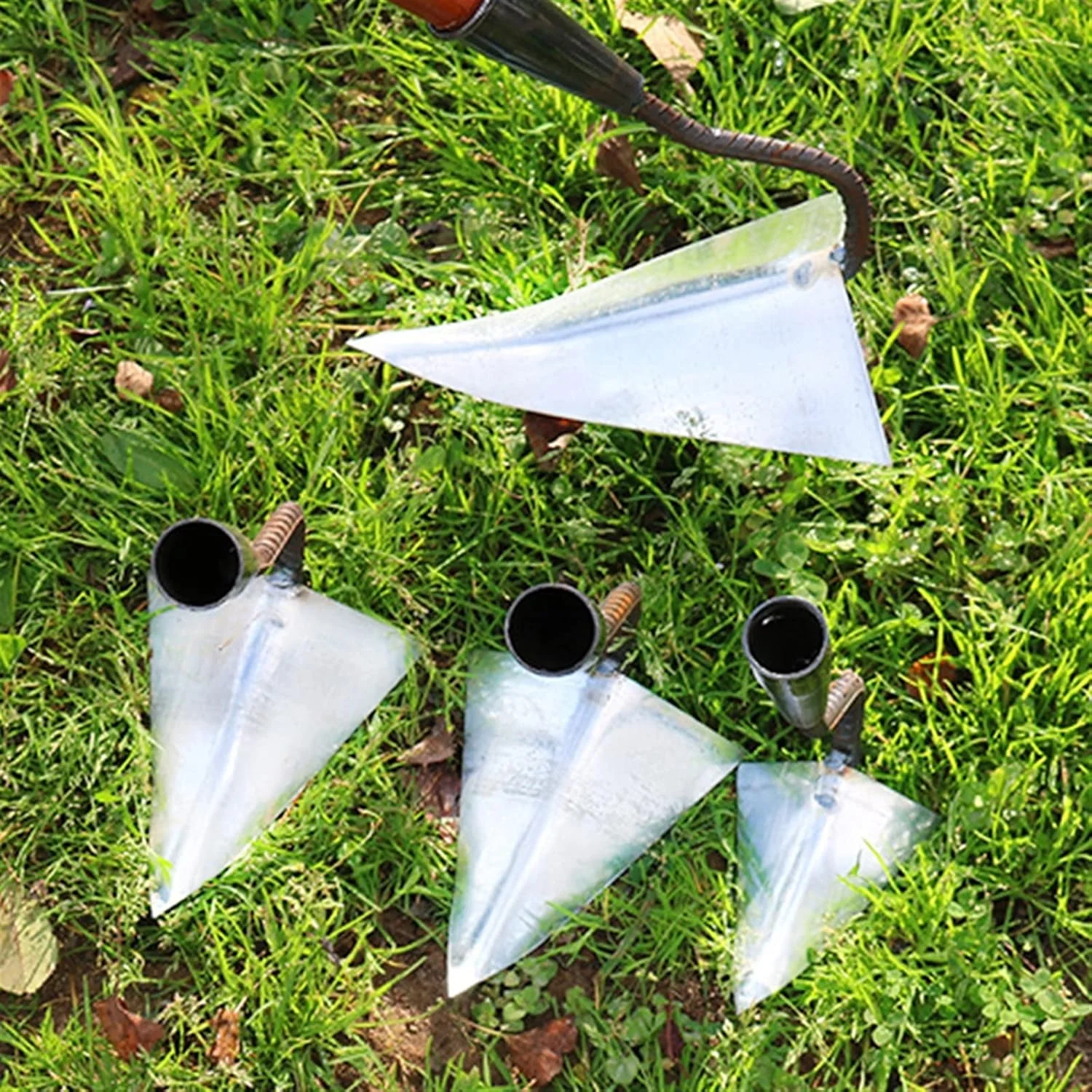 بیلچه باغبانی SONAXO، ابزار کشاورزی خانگی برای کاشت سبزیجات، بیلچه مثلثی، بیلچه نوک تیز کوچک برای شخم زدن خاک زمین کشاورزی بیلچه باغبانی SONAXO، ابزار کشاورزی خانگی برای کاشت سبزیجات، بیلچه مثلثی، بیلچه نوک تیز کوچک برای شخم زدن خاک زمین کشاورزی