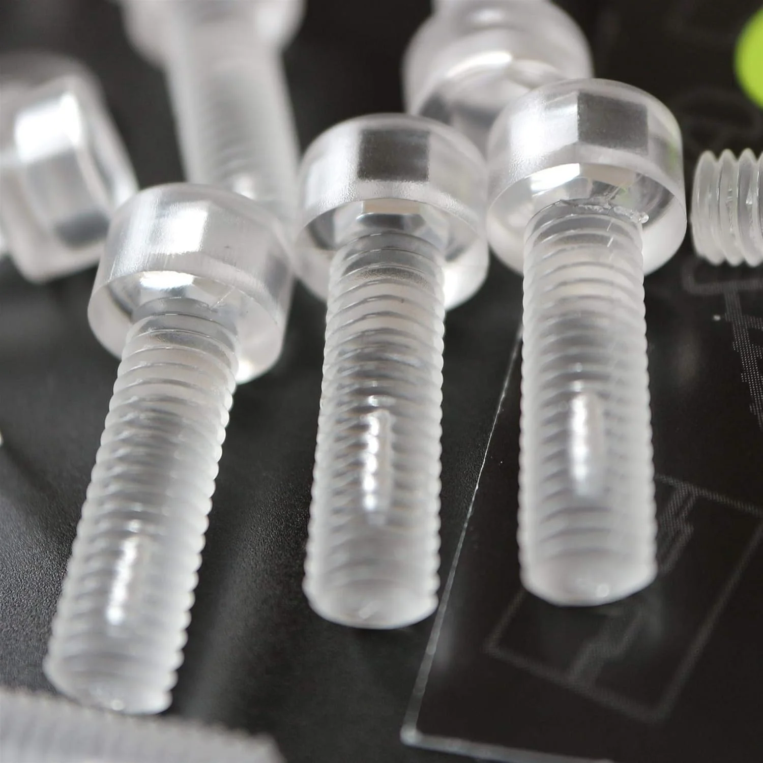 پیچ های ماشینی پلاستیکی سر سوکت پلی کربنات قرمز کاترپیلار 50 عددی، سر شش گوش، M6 x 20mm، پیچ و مهره و واشر پلاستیکی، 15/64 اینچ x 25/32 اینچ پیچ های ماشینی پلاستیکی سر سوکت پلی کربنات قرمز کاترپیلار 50 عددی، سر شش گوش، M6 x 20mm، پیچ و مهره و واشر پلاستیکی، 15/64 اینچ x 25/32 اینچ