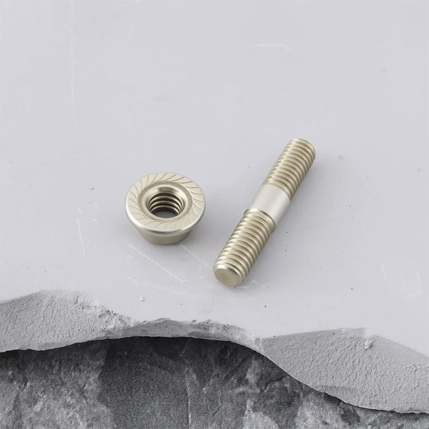 مجموعه 4 عددی پیچ استیل ضد زنگ LT Easiyl، پیچ و مهره M6 برای مبلمان خودرو و موتورسیکلت، M6 x 32 میلی متر مجموعه 4 عددی پیچ استیل ضد زنگ LT Easiyl، پیچ و مهره M6 برای مبلمان خودرو و موتورسیکلت، M6 x 32 میلی متر