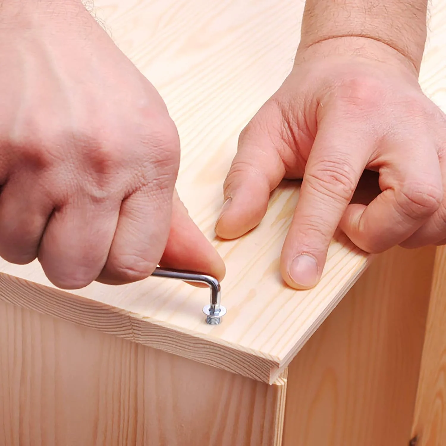 مجموعه پیچ 940 عددی VIGRUE M2 M3 M4 M5، مجموعه پیچ های رزوه ای سوکت شش گوش با مهره، واشر و آچار آلن در جعبه دسته بندی مجموعه پیچ 940 عددی VIGRUE M2 M3 M4 M5، مجموعه پیچ های رزوه ای سوکت شش گوش با مهره، واشر و آچار آلن در جعبه دسته بندی