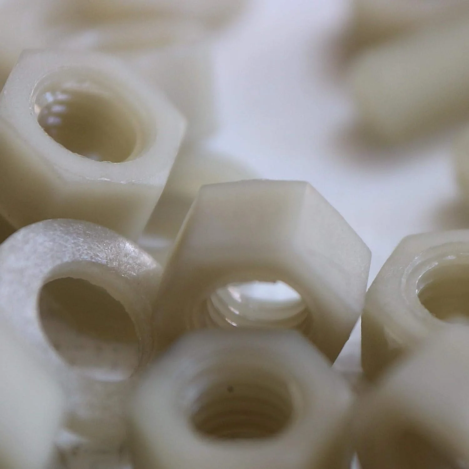 پیچ های ماشینی سر پهن سوپر نایلون تقویت شده با الیاف شیشه ای قرمز کاترپیلار 50 عددی، پیچ های ماشینی صلیبی، M5 x 20mm، مهره و پیچ های پلاستیکی، واشر، 13/64" x 25/32 پیچ های ماشینی سر پهن سوپر نایلون تقویت شده با الیاف شیشه ای قرمز کاترپیلار 50 عددی، پیچ های ماشینی صلیبی، M5 x 20mm، مهره و پیچ های پلاستیکی، واشر، 13/64" x 25/32