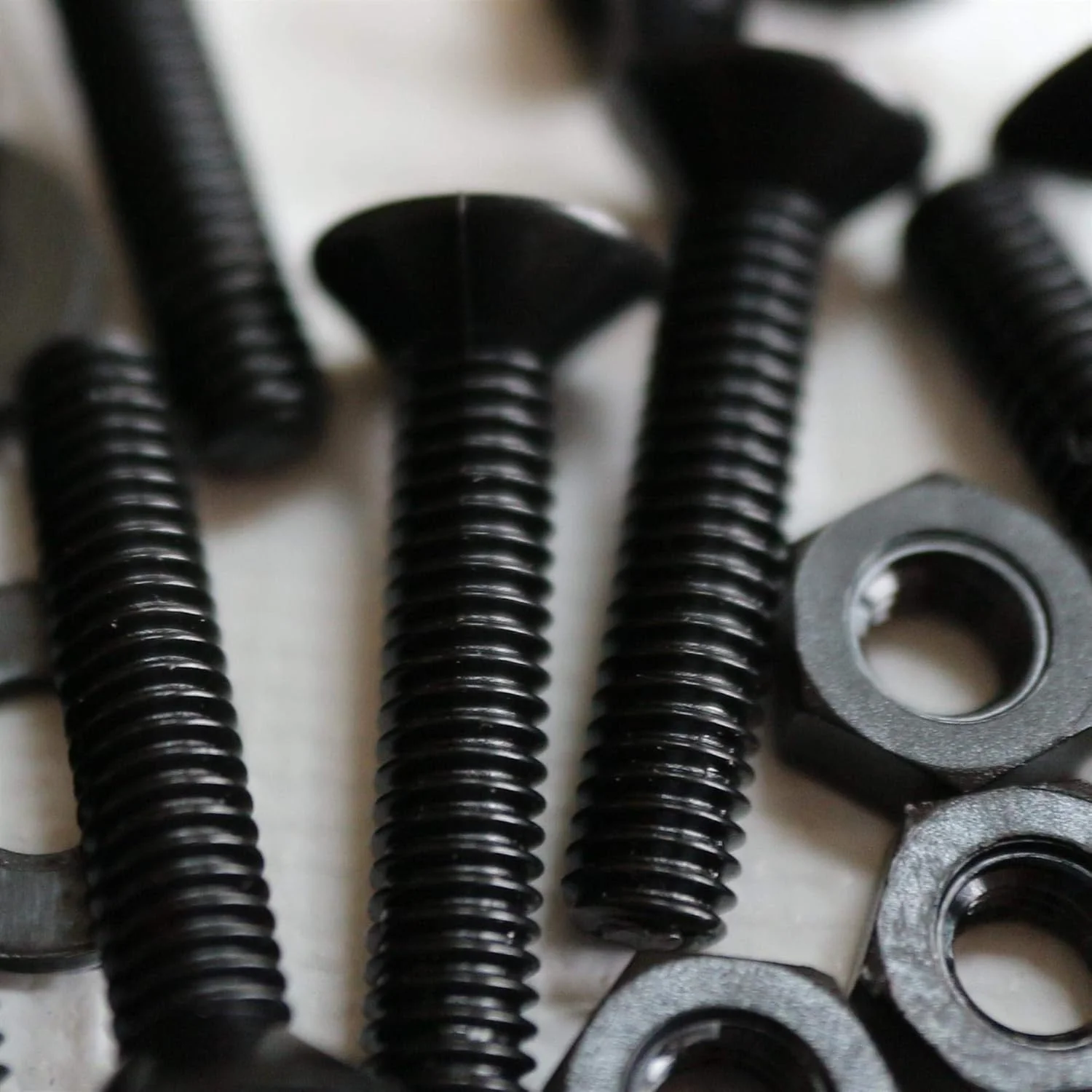 پیچ های پلاستیکی ماشین کاری سرتخت نایلونی مشکی و قرمز Caterpillar، M4 x 20mm، پیچ و مهره و واشر پلاستیکی، 5/32" x 25/32" پیچ های پلاستیکی ماشین کاری سرتخت نایلونی مشکی و قرمز Caterpillar، M4 x 20mm، پیچ و مهره و واشر پلاستیکی، 5/32" x 25/32"