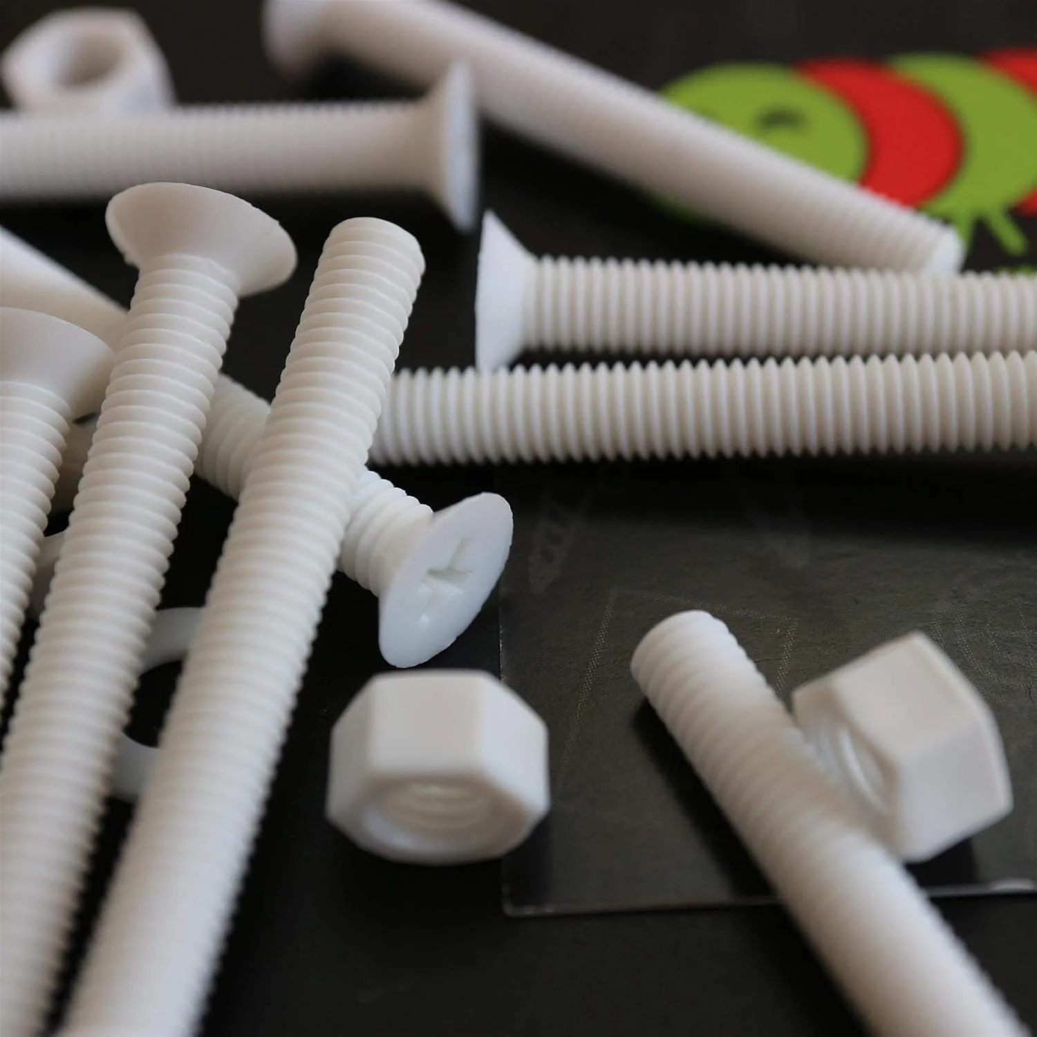 پیچ های خزینه ای پلاستیکی پلی پروپیلن (PP) کاترپیلار قرمز 20 عددی با مهره، واشر، M5 x 40mm، اکریلیک، مقاوم در برابر آب، ضد خوردگی، مقاوم در برابر مواد شیمیایی، 13/64" x 1-37/64 پیچ های خزینه ای پلاستیکی پلی پروپیلن (PP) کاترپیلار قرمز 20 عددی با مهره، واشر، M5 x 40mm، اکریلیک، مقاوم در برابر آب، ضد خوردگی، مقاوم در برابر مواد شیمیایی، 13/64" x 1-37/64