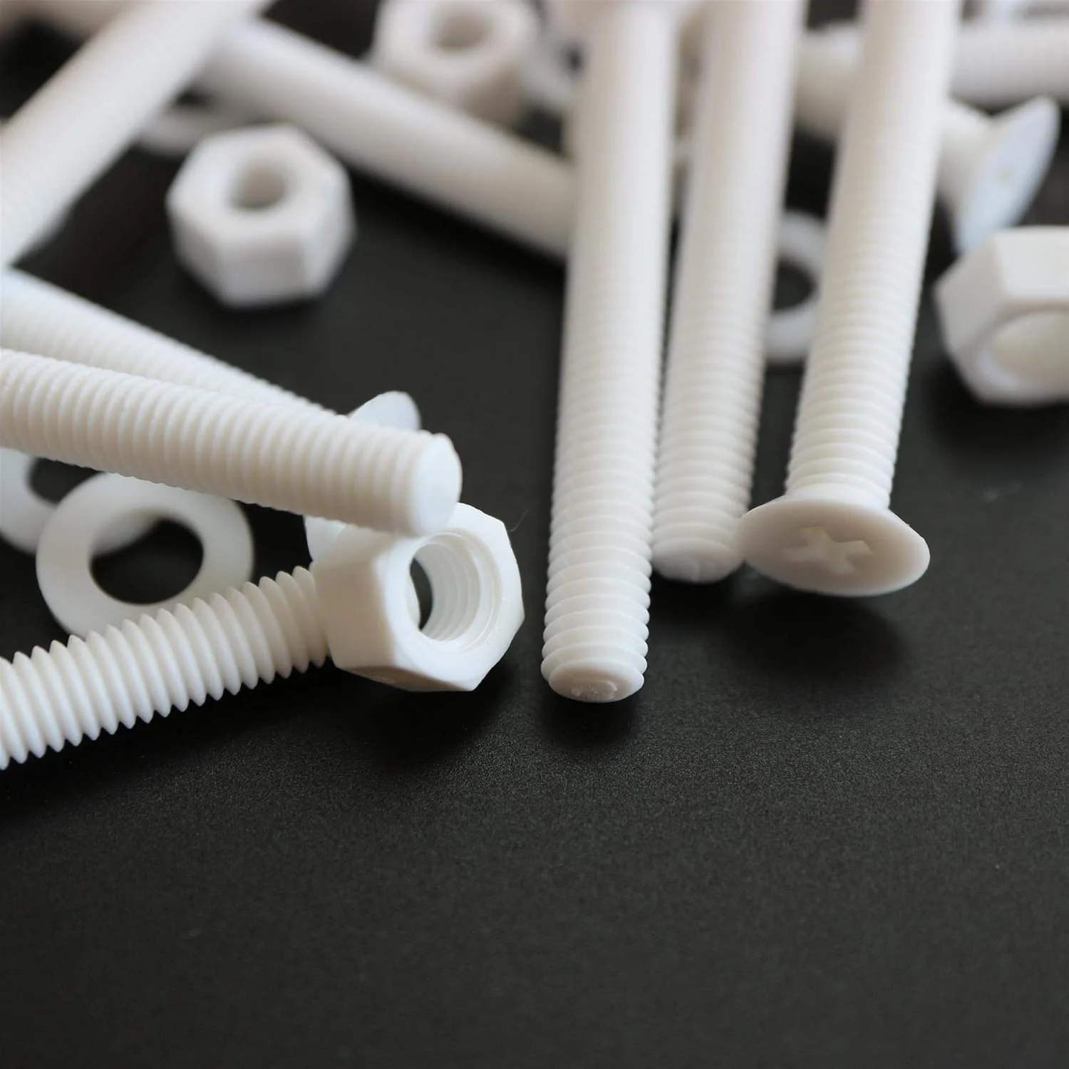 پیچ های خزینه ای پلاستیکی پلی پروپیلن (PP) کاترپیلار قرمز 20 عددی با مهره، واشر، M5 x 40mm، اکریلیک، مقاوم در برابر آب، ضد خوردگی، مقاوم در برابر مواد شیمیایی، 13/64" x 1-37/64 پیچ های خزینه ای پلاستیکی پلی پروپیلن (PP) کاترپیلار قرمز 20 عددی با مهره، واشر، M5 x 40mm، اکریلیک، مقاوم در برابر آب، ضد خوردگی، مقاوم در برابر مواد شیمیایی، 13/64" x 1-37/64