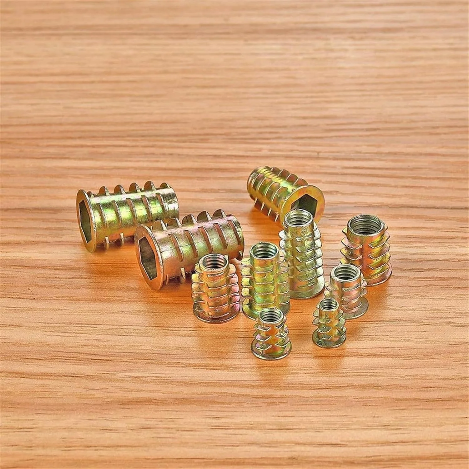 THE WHITE SHOP THE WHITE SHOP مجموعه 265 عددی مهره های رزوه ای متری در 12 سایز M4/M5/M6/M8/M10، کیت ابزار اتصالات مبلمان آلیاژ روی، پیچ و مهره، اتصال دهنده، مهره های درج پیچ سوکت شش گوش THE WHITE SHOP THE WHITE SHOP مجموعه 265 عددی مهره های رزوه ای متری در 12 سایز M4/M5/M6/M8/M10، کیت ابزار اتصالات مبلمان آلیاژ روی، پیچ و مهره، اتصال دهنده، مهره های درج پیچ سوکت شش گوش