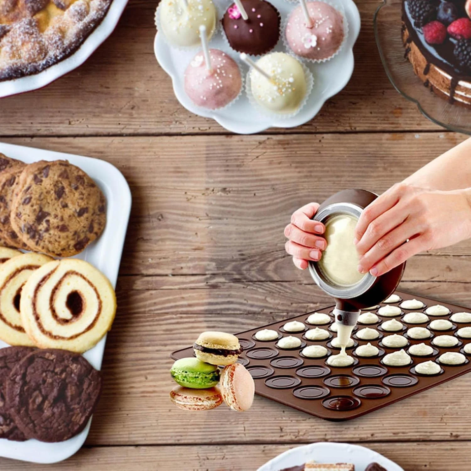 قیف سیلیکونی ماکارون، قیف بزرگ شیرینی پزی، قیف پخت و پز با 5 سری ماسوره، ابزار پخش کننده کره، ابزار فوندانت، لوازم تزئین کیک