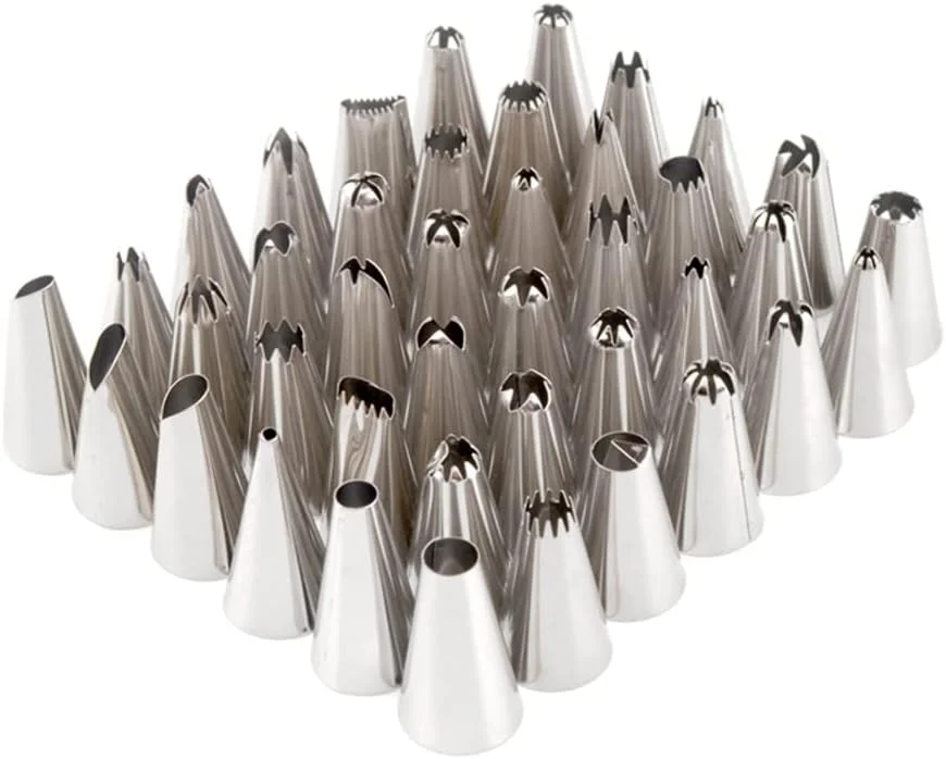 ست 100 تکه لوازم تزئین کیک شامل قیف های ماسوره، کیسه شیرینی پزی سیلیکونی، رابط پلاستیکی، میخ گل، قلم تزئین کیک، لیسک کیک، ابزار یخ زدن برای تزئین کیک، کاپ کیک، کلوچه و شیرینی ست 100 تکه لوازم تزئین کیک شامل قیف های ماسوره، کیسه شیرینی پزی سیلیکونی، رابط پلاستیکی، میخ گل، قلم تزئین کیک، لیسک کیک، ابزار یخ زدن برای تزئین کیک، کاپ کیک، کلوچه و شیرینی