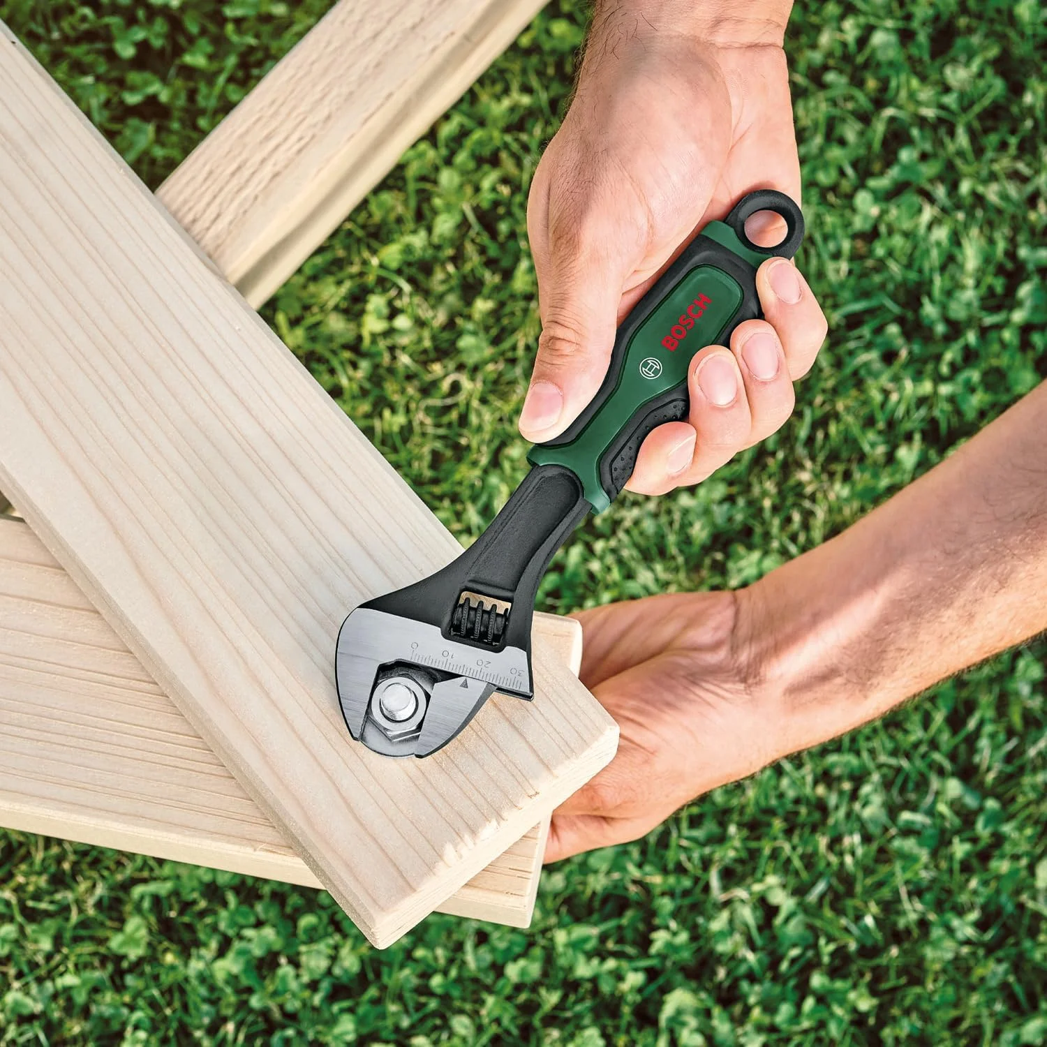 مجموعه ابزار دستی 52 تکه بوش مدل "Advanced" (مجموعه ابزار برای علاقه مندان و متخصصان DIY، دوام بالا، متریال با کیفیت) مجموعه ابزار دستی 52 تکه بوش مدل "Advanced" (مجموعه ابزار برای علاقه مندان و متخصصان DIY، دوام بالا، متریال با کیفیت)