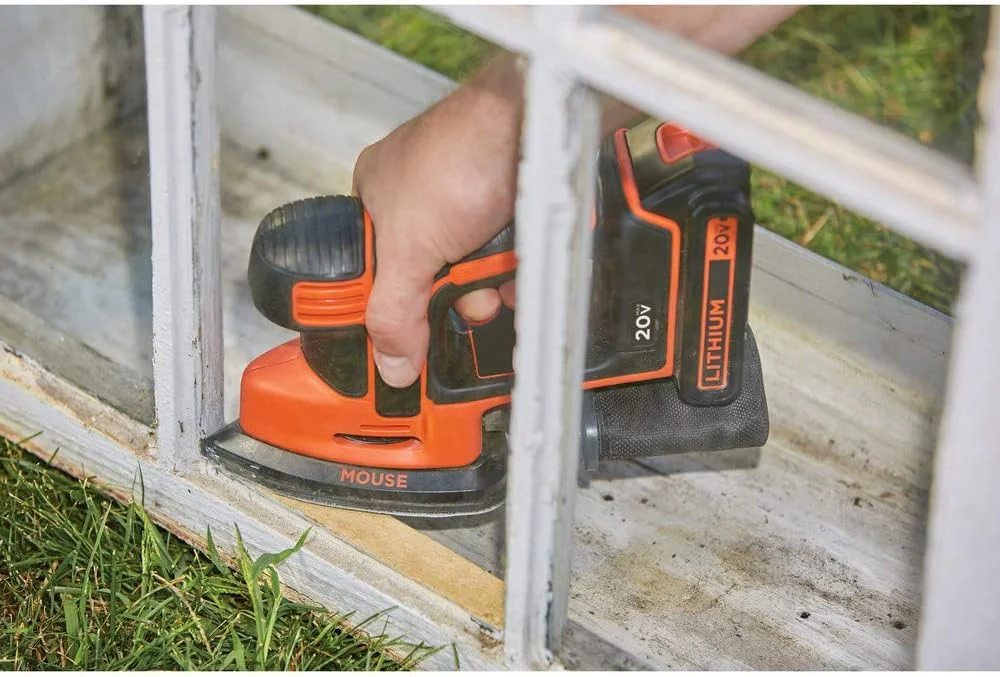 ست ابزار 4 تکه شارژی 20 ولت بلک اند دکر مدل BD4KITCDCMSL