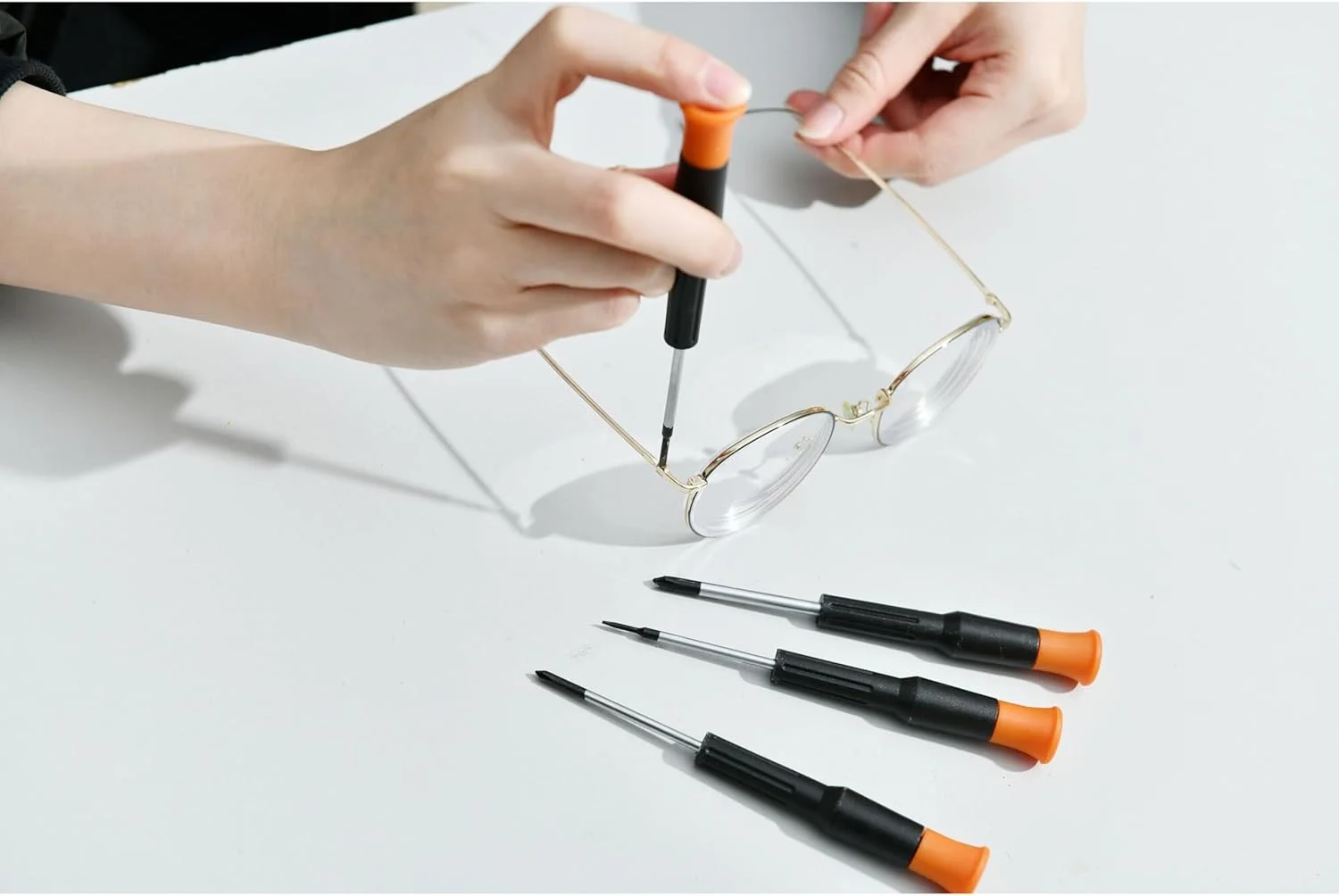 Black & Decker 126 Pieces Hand Tool Kit In Kitbox For Home Diy & Professional USe, Orange/Black - Bmt126C, 2 Years Warranty